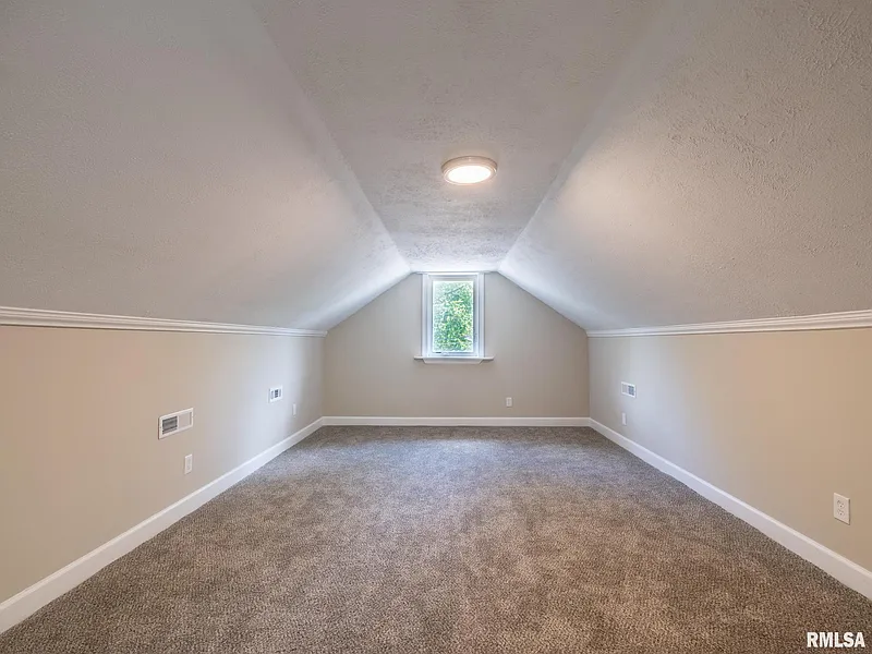 Thumbnail 18