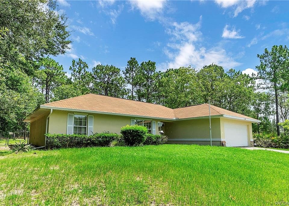1st image of 6524 N Foxdale Dr