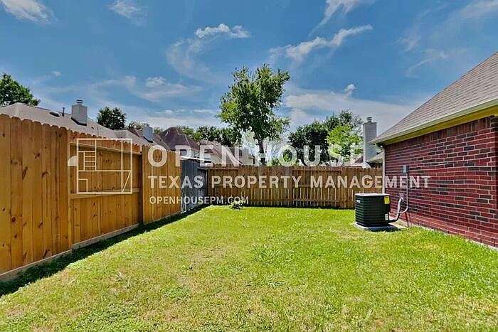 16803 Cobbler Crossing Dr — Photo 23