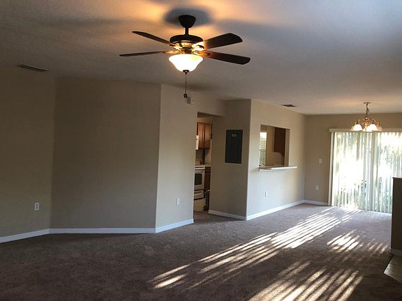 4th image of 10961 Brickside Ct