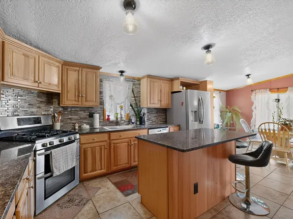5010 5th St SW, Albuquerque, NM 87105