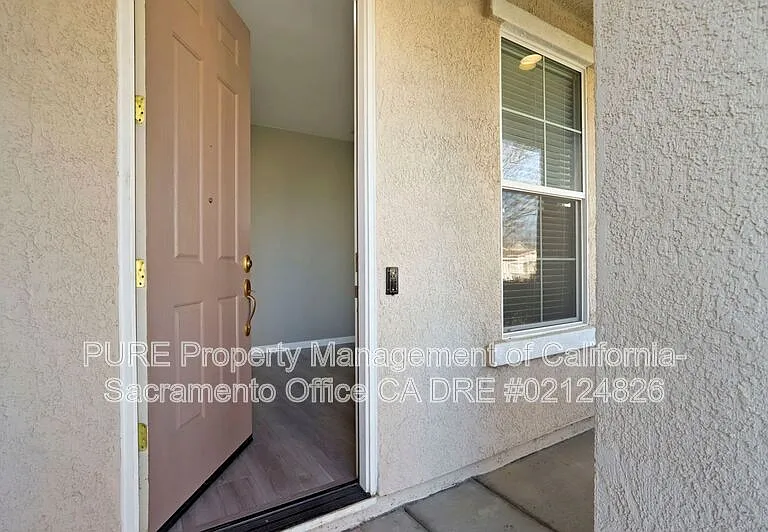 1518 Sandmark Dr — Photo 21
