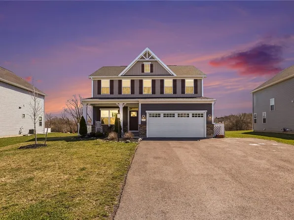 1749 Ackerman Way, Farmington, NY 14425