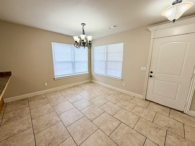 2904 W Old Farmington Rd — Photo 9