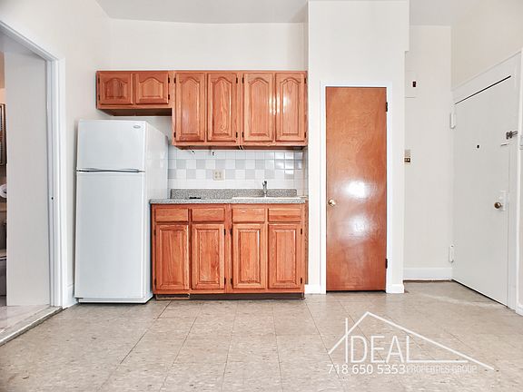 4th image of 314 11th St #1