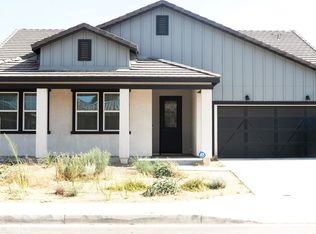 1880 Vincent Dr, Palmdale, CA 93551