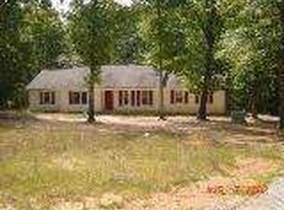 1129 Shoal Creek Rd, Colbert, GA 30628