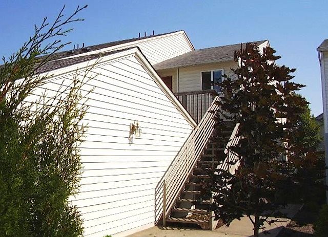 1st image of 4000 NE 109th Ave Unit 202