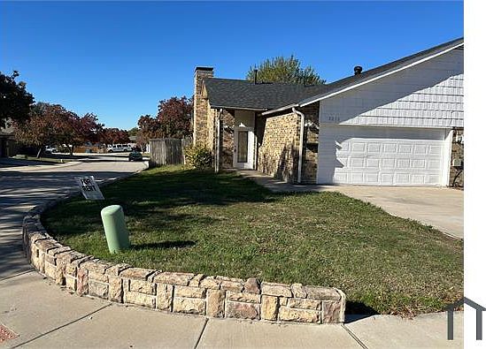 2nd image of 2270 Jackson Cir