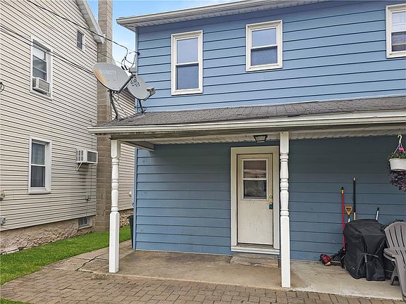 5th image of 244 S 1st St
