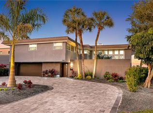 7989 10th Ave S, Saint Petersburg, FL 33707
