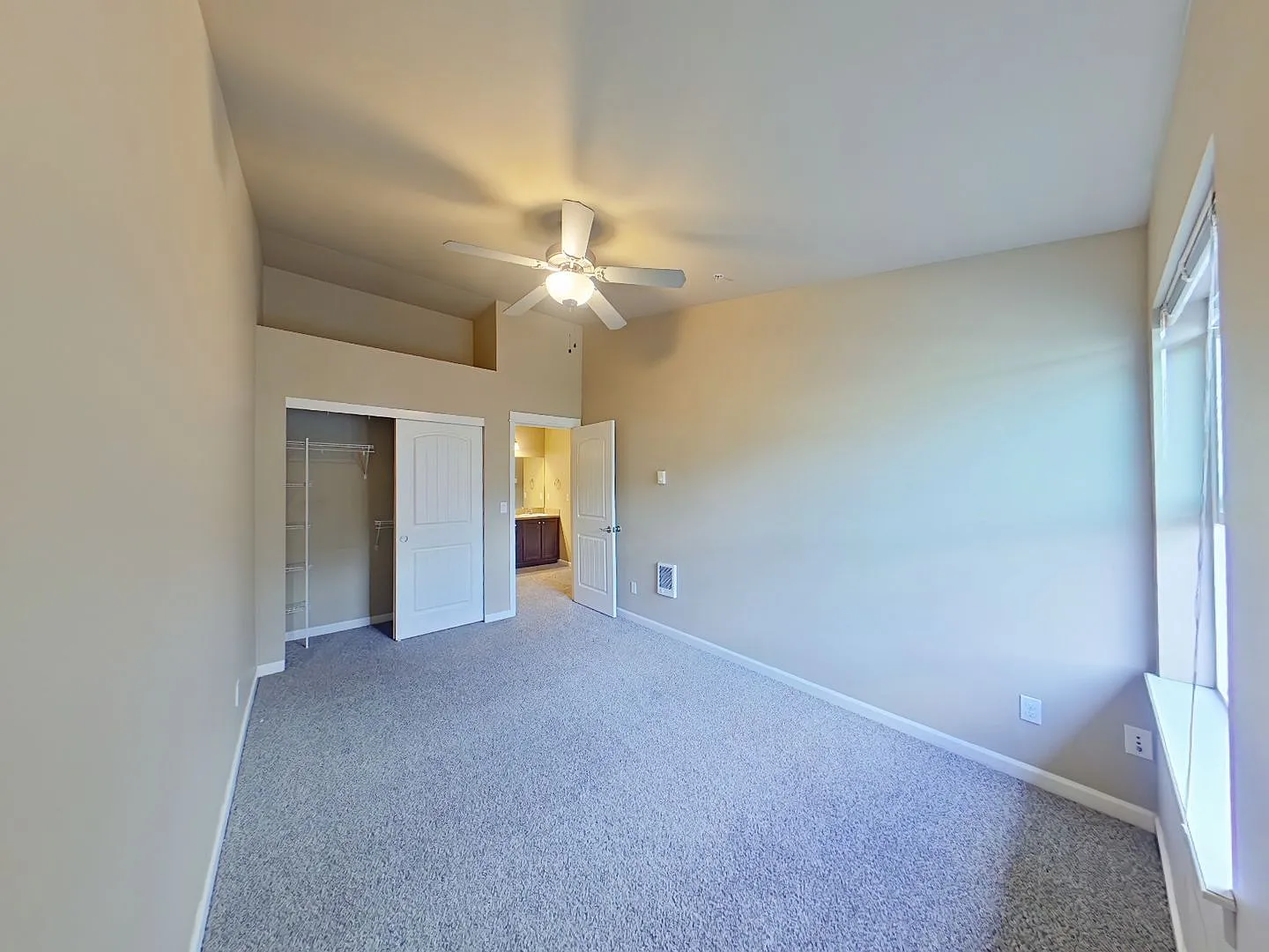 Hilyard Townhomes — Photo 3