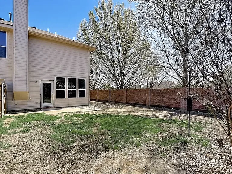 1516 Cedar Brook Ct — Photo 29