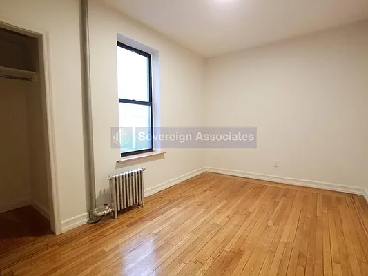 Rented by Sovereign Associates | media 8