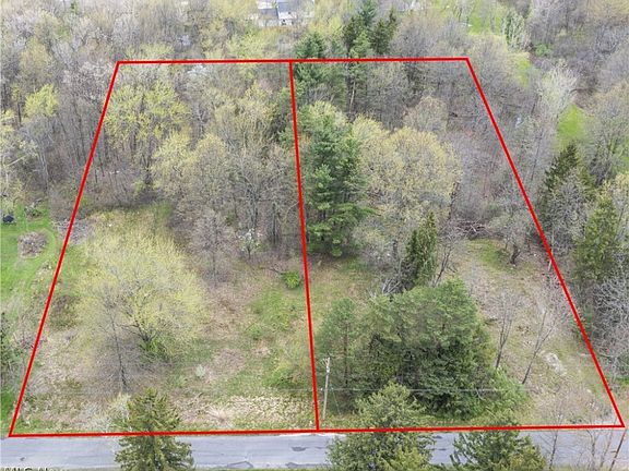 2nd image of 165 Hazel Dr