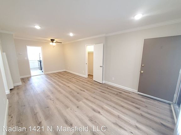 3rd image of 1421 N Mansfield Ave APT 5
