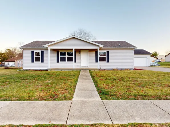 6899 Lexington Dr, Newburgh, IN 47630