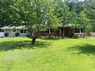 12 Mae Ln, Matamoras, PA, 18336
