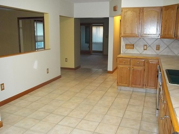 2nd image of 43 Granville Ave #2