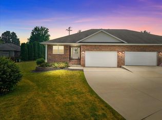 1010 3rd St N, Monroe, WI 53566