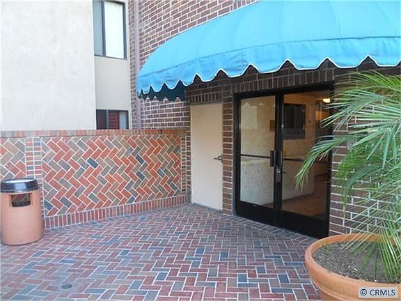 4th image of 424 Oak St Unit 333