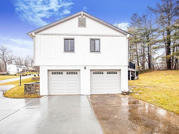4th image of 10614 Thistlewood Ct