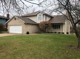 861 Knottingham Dr, Ottawa, IL 61350