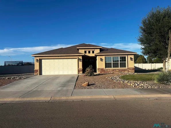 11 Positano Loop, Roswell, NM 88201
