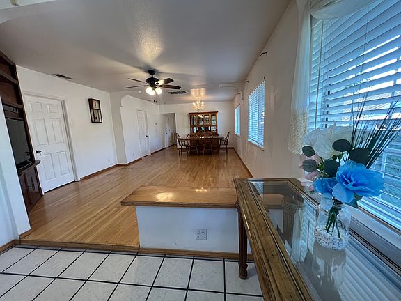 3rd image of 308 6th St #A