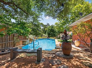 9840 Twin Creek Dr, Dallas, TX 75228