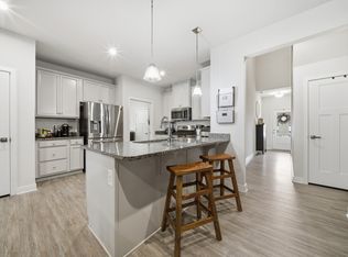 1617 Catbird Ln #1, Chesapeake, VA 23323