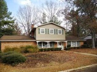 114 Pinewood Dr, Starkville, MS 39759