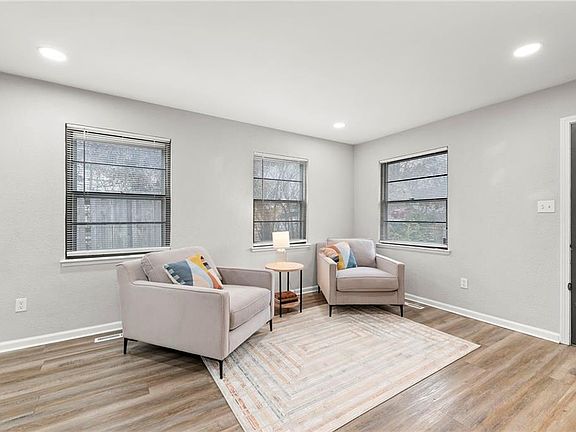 5th image of 4705 Melody Ln