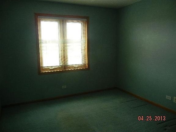 2nd image of 8540 W Foster Ave Unit 502