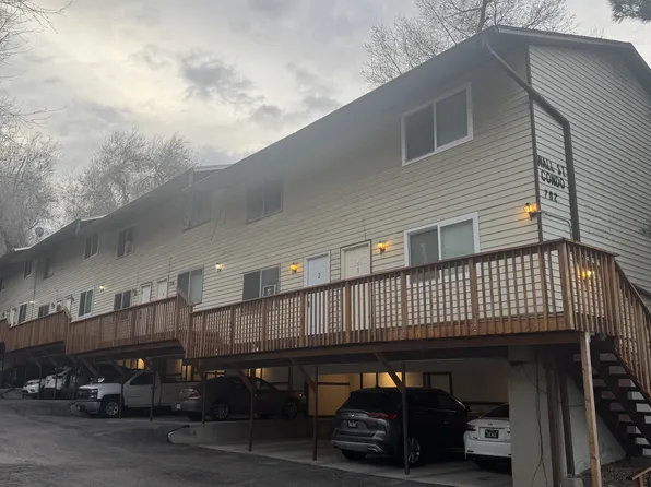 702 N Wall St APT 2, Salt Lake City, UT 84103