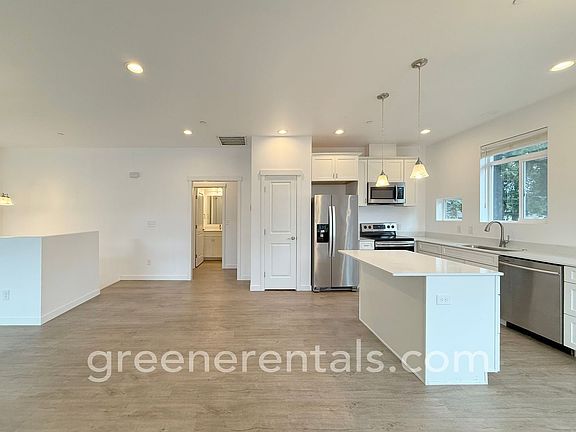 5th image of 1944 Olympia Ave NE #A