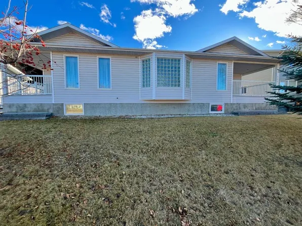 362 NW Boutin Ave, Hinton, AB T7V 1A2