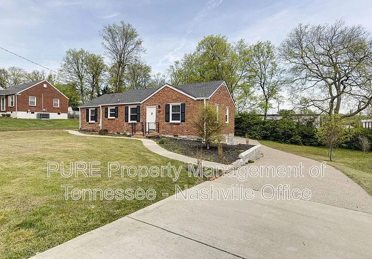 254 Collier Ave — Photo 1