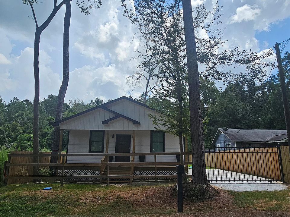 1st image of 160 Oak Ln