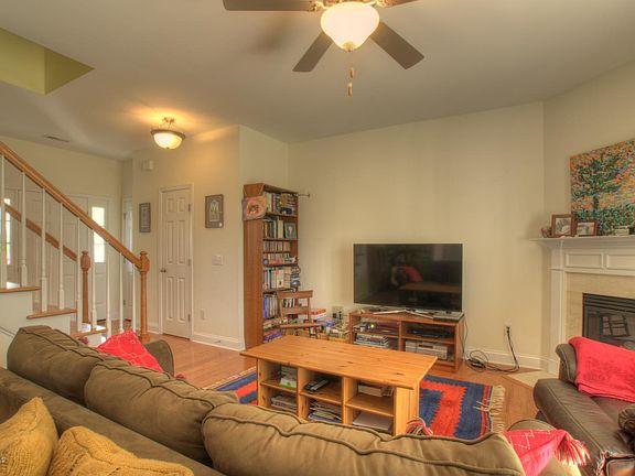 5th image of 9481 Cottonwood Lane SE