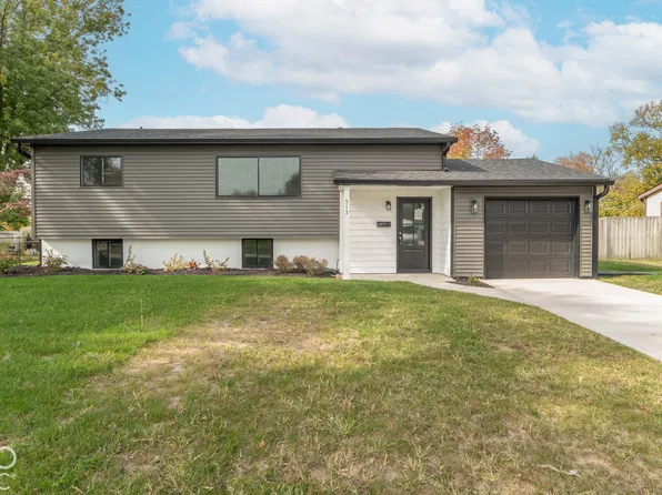 513 Linden Ln, Plainfield, IN 46168