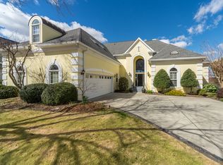 15910 Riverpointe Dr, Charlotte, NC 28278