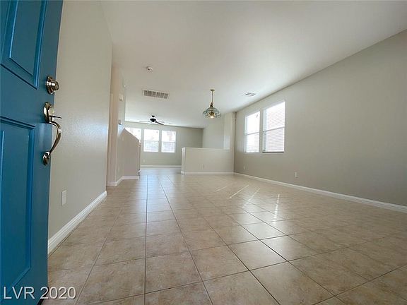 5th image of 3398 Hillside Garden Dr