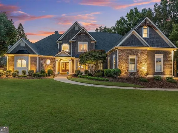 3726 Wavespray Ct, Gainesville, GA 30506