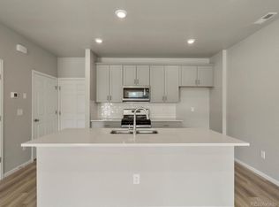 11362 W Grand Dr, Littleton, CO 80127