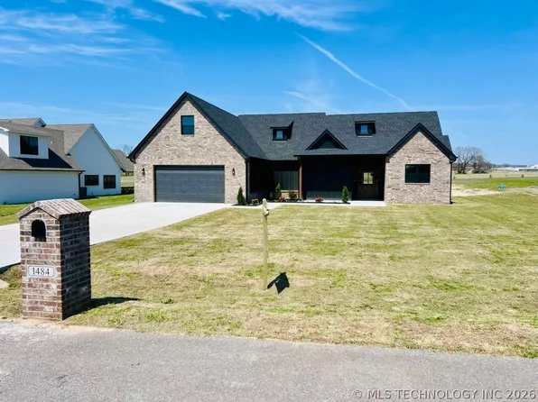 1484 Darlene Ln, Fort Gibson, OK 74434