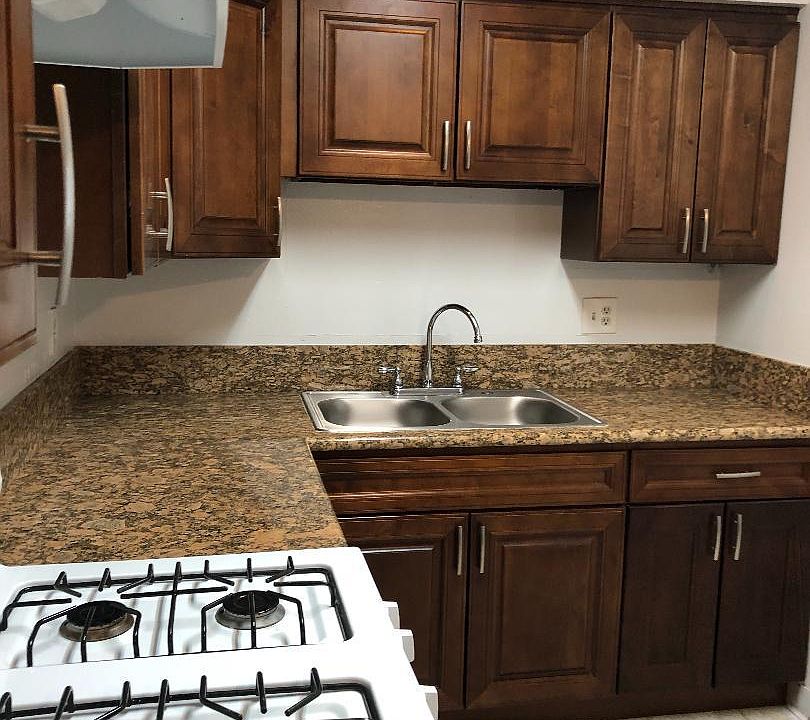 2nd image of 3520 E Ashlan Ave APT 134