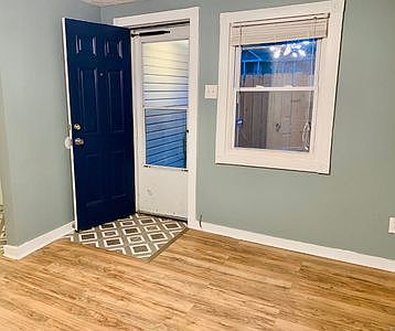3rd image of 4139 Grant St