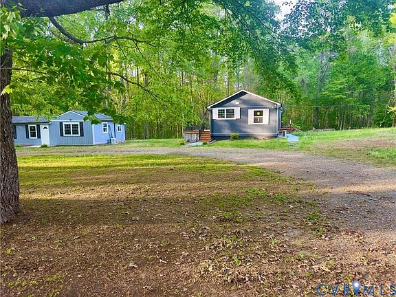 3rd image of 3829 Five Forks Rd