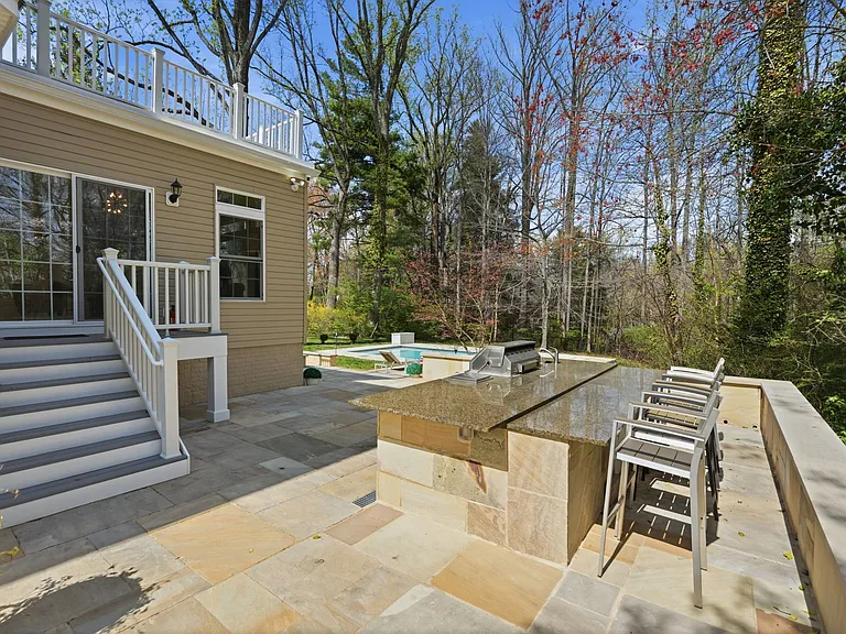 3515 Devon Dr — Photo 24